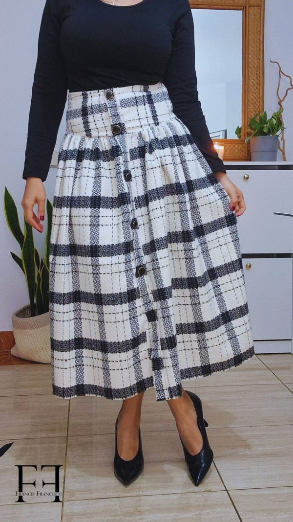 FALDA MIDI CON CANESÚ