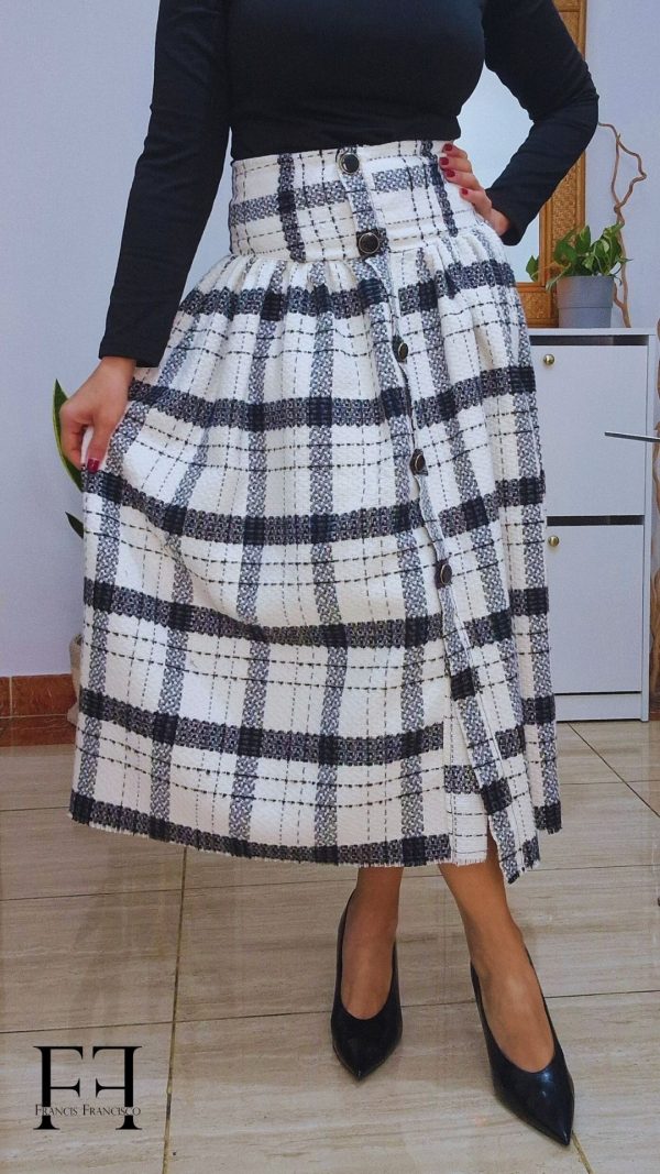 FALDA MIDI CON CANESÚ