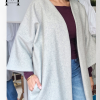 Eliminé la vista exterior, para un acabado minimalista. Añadí centimetros al bajo. Incorporé bolsillos (que nunca falten). (3) KIMONO